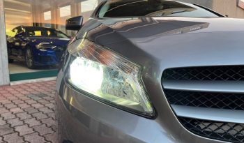 Mercedes-Benz A 180 Navi, Sensori, Bluetooth, Neopatentati full