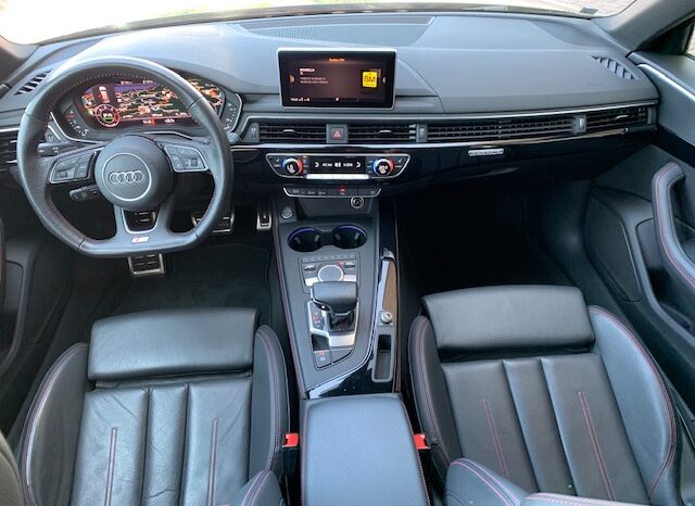Audi A4 Avant 40 TDI Q. S tronic, Matrix, S-line, Tetto, 19″, Acc full