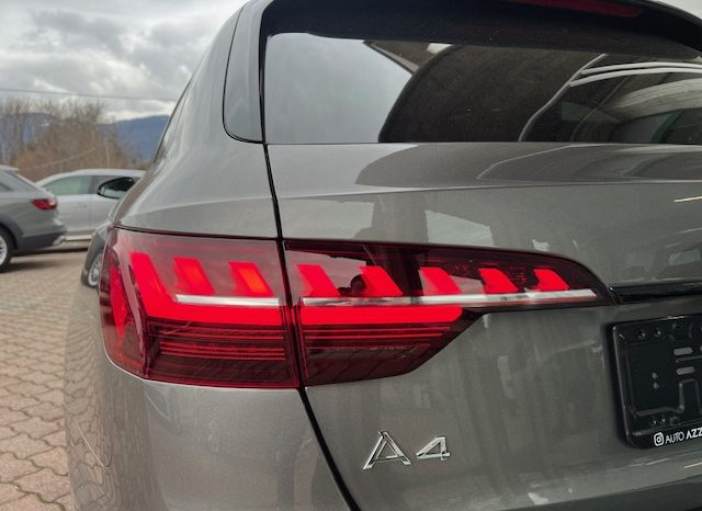 Audi A4 Avant 40 tdi Q. s-tronic, S-line, Tetto, Gancio, 19″, Look nero full