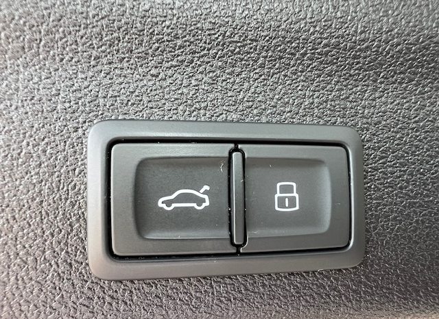 Audi A6 Avant 40 tdi Q. mhev S-line, Matrix Hd, 20″, Look nero full