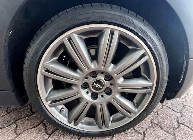 MINI Cooper SD Clubman Hype auto, 18″, Tetto nero, Pelle, Led full