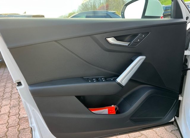Audi Q2 1.6 tdi Design s-tronic, Led, 18″, Carplay full