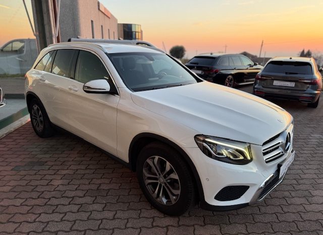 Mercedes-Benz GLC 220 Sport 4matic auto, Gancio Traino, Led, Navi, 17″ full